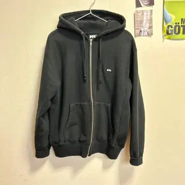 FTC 블랙 집업 후드티