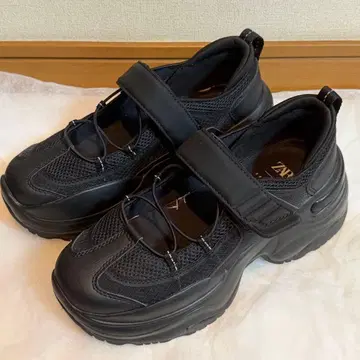 ZARA 통굽 멜리 제인 스니커즈 37