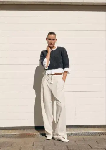 다크 그레이 프릴 니트 가디건