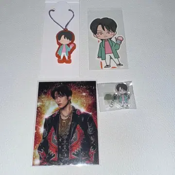 후지와라 이츠키 포토 카드 고무 키 홀더 세트