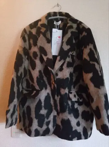 레오파드 무늬 싱글 브레스 자켓