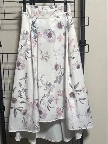 [ EIMY ISTOIRE ] 꽃무늬 플레어 스커트/화이트