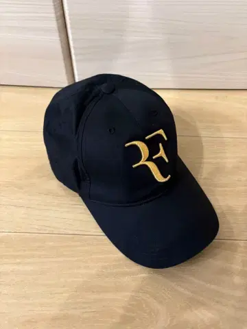 페더러 은퇴 기념 캡