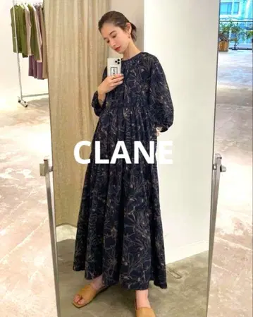 CLANE 라인 플라워 OP 클라네 라인 플라워 원피스