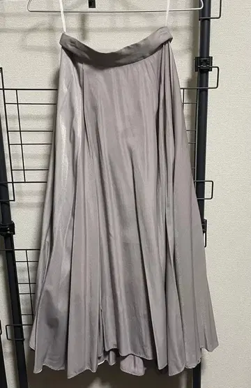 [ natural beauty basic ] 플레어 롱 스커트/그레이