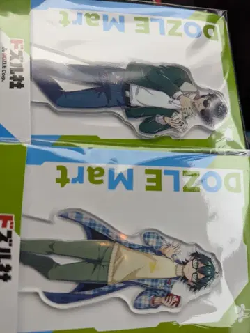 도즈루사 훼미리마트 아크릴 스탠드 본쥬르 온리