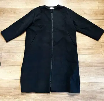 미라 오웬 노카라 코트 블랙