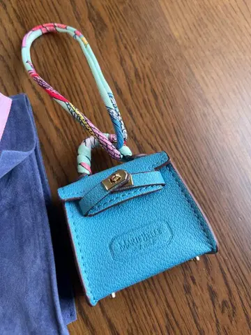 [ 미사용 새상품 ] MARIEBELLE 마리벨 터콰이즈 미니 백참