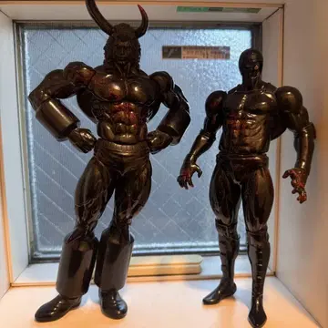 CCP 버팔로맨과 워즈맨 피규어 근육맨