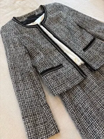 트위드 자켓과 원피스 세트