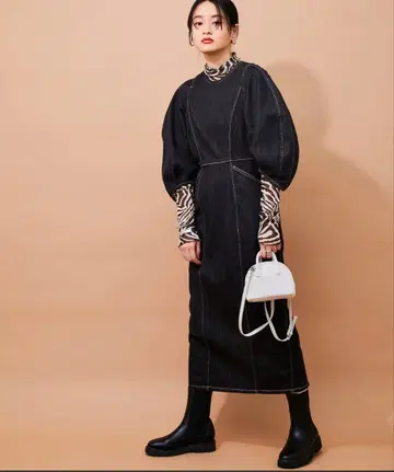 ADAM ET ROPE' 라운드 슬리브 데님 원피스