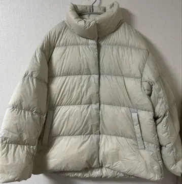 유니클로 울트라 라이트 다운 코쿤 자켓 라이트 그레이