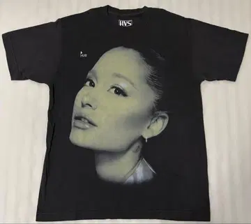 아리아나 그랑데 T셔츠