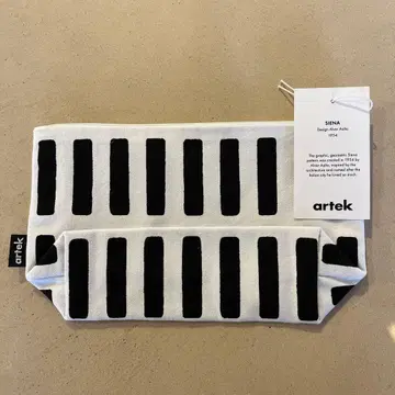 artek Siena 파우치 화이트/블랙