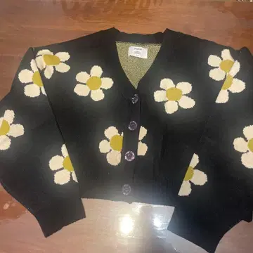 jouetie 꽃무늬 니트 가디건