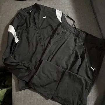 푸마 저리 상하의 세트