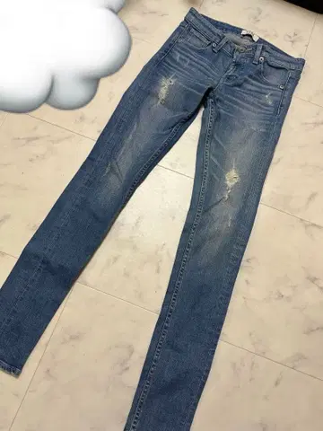 GYDA 데님 스키니 데미지