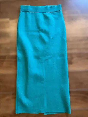 뮤즈 두지엠 클라세 니트 펜슬 롱 스커트 실크 46% 혼방