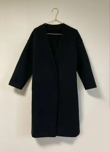 새상품급 Plage 플라주 스펀지 노카라 리버 코트 롱 블랙