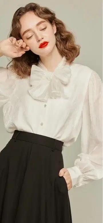 트웬티즈 블라우스