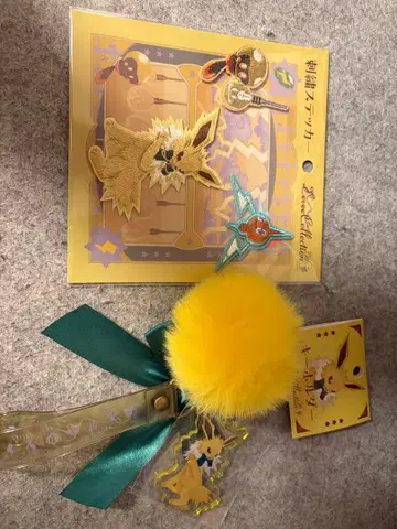 Eevee Collection 썬더 키링 자수 스티커