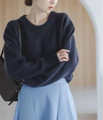 NOBLE YAK 크루넥 풀오버