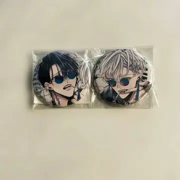 다른 사람인 척 동료에게 안겨 있습니다 캔뱃지 세트