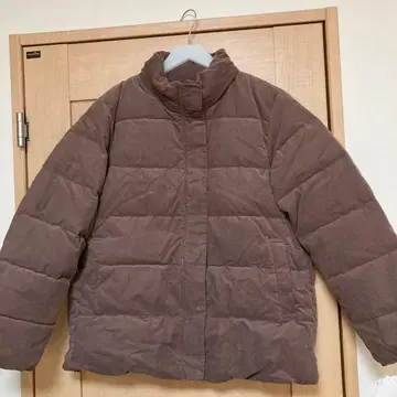 미사용 새상품 코듀로이 다운 자켓 브라운 M 사이즈