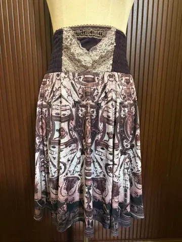 엘레강트 플레어 스커트 오즈온