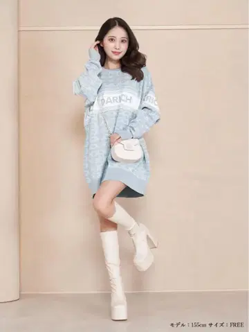 Darich DD 로고 자카드 오버 니트탑