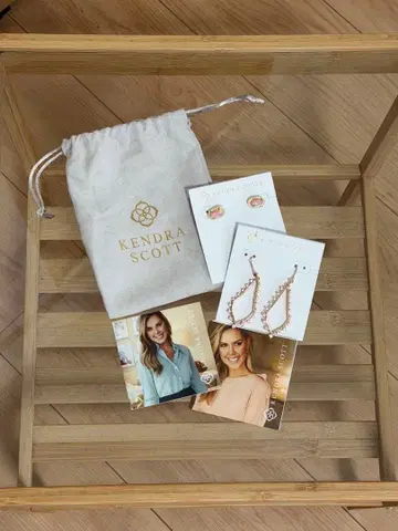 Kendra Scott 귀걸이 2세트