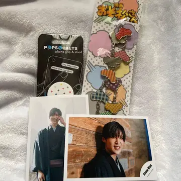 영화 오소마츠 6쌍둥이 굿즈, 메구로 렌 브로마이드 2장 세트