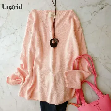 언그리드 핑크 V넥 코튼 니트 면 100% 하찌 니트