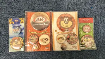 A&W 핀 배지 세트