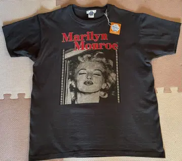 토이즈 맥코이 마릴린 몬로 No. TMC1920 블랙 T셔츠 L 미사용품