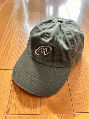 Cloudveil M 로고 자수 캡 올리브 그린