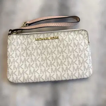 [ 새상품급 ] MICHAEL KORS 리스트렛 파우치