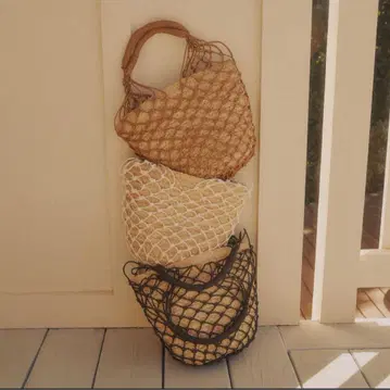 스트로우 네트 편 바스켓백