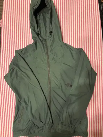 THE NORTH FACE 마운틴 파카 올리브 그린