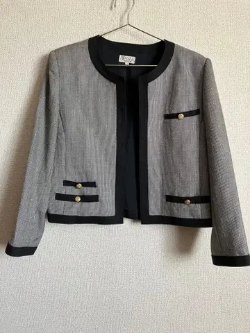 도쿄 소와르 노카라 자켓 13호 그레이와 블랙 콤비