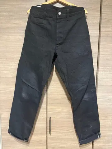 사사프라스 블랙 데님