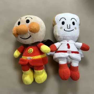 호빵맨과 식빵맨 봉제 인형 세트