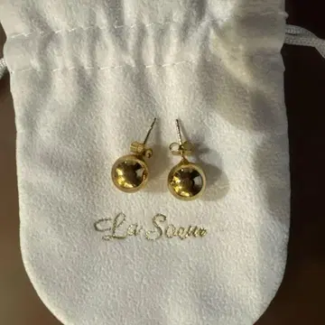 La Soeur 골드 볼 귀걸이