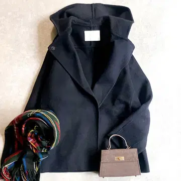 새상품급 보르지 프리미엄 울 리버 후디드 숏코트 최근 네이비