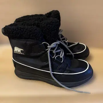 소렐 익스플로러 카니발