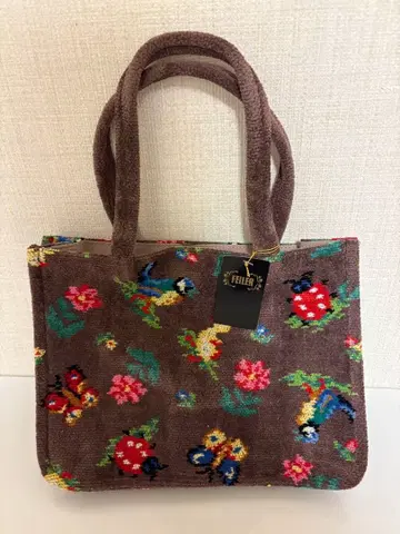 [ 새상품 ] 페이러 하이디 토트백 매장 한정판 완판템