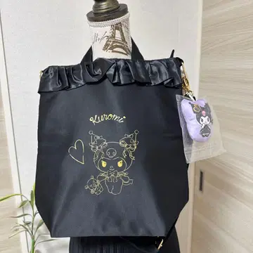 산리오 쿠로미 토트백 블랙 컬러 프릴 새상품