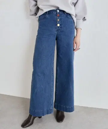 비어즐리 하나하나 다른 버튼이 버튼 데님 배기