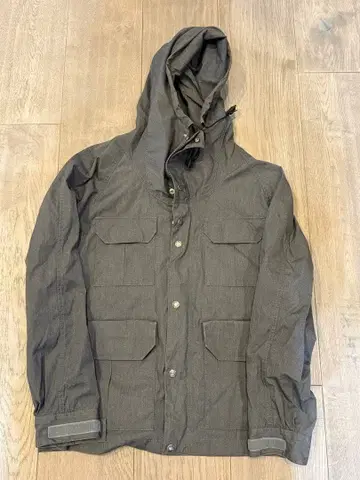 The North Face 그레이 마운틴 파카