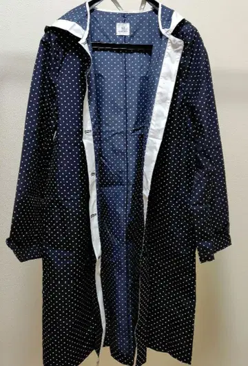 Kurihara Harumi 물방울 패턴 레인코트 프리 사이즈